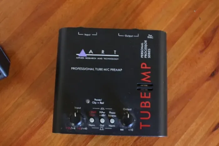 Pre amplificador valvulado art tube mp