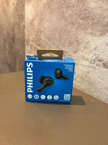 fone de ouvido sem fio Philips TWS TAT1109BK/00 na cor preto.