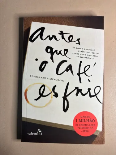 Livro Antes que o Café Esfrie
