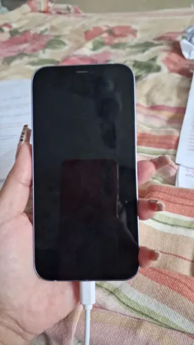 Vendo Iphone 12 128gb novo cor lilás super lindo por apenas R$ 1.900,00 reais completo