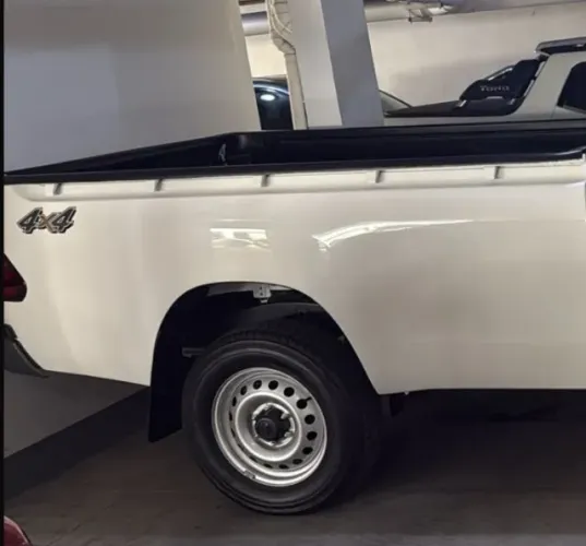 CARROCERIA DE LATA HILUX CABINE SIMPLES 24/24