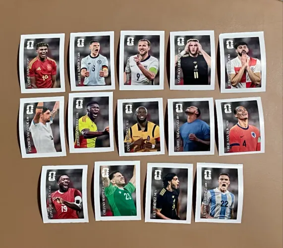 Kit com 14 Figurinhas da Coca-Cola do Álbum da Copa do Mundo 2026