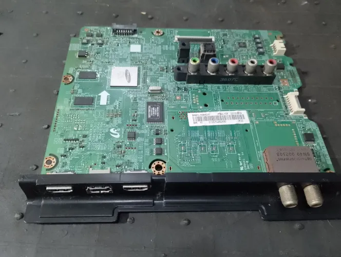Placa Principal Samsung 32" BN91-10940W Original UN32J4300