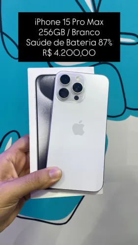 Seminovo: iPhone 15 Pro Max 256GB / Branco / Saude de Bateria 87% - Loja Fisica
