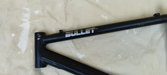 Quadro AEROTCH BULLET 26 tamanho 17