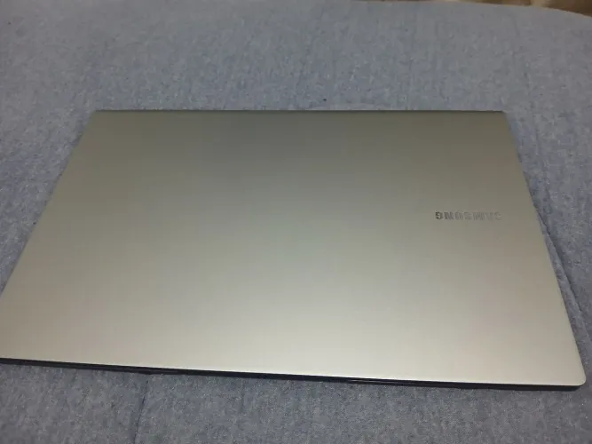 Notebook Samsung Core i5 | 8GB RAM | SSD 256GB | Tela Touchscreen