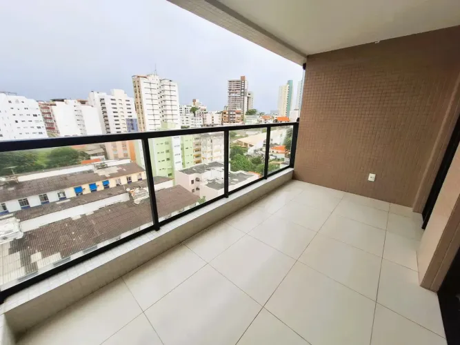 LOCAÇÃO - 2/4 com suíte, Varanda Gourmet | 02 Vagas de Garagem no COSTA AZUL !!