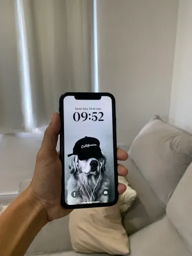 iPhone XR 64GB todo original