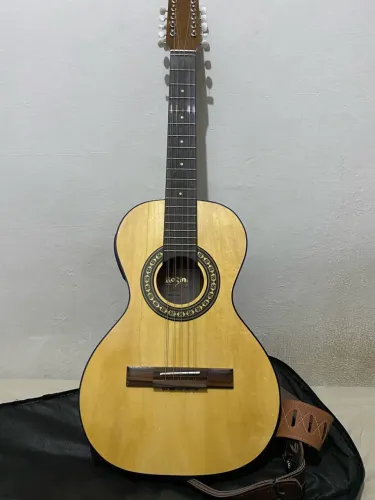 Viola caipira Rozini, seminova