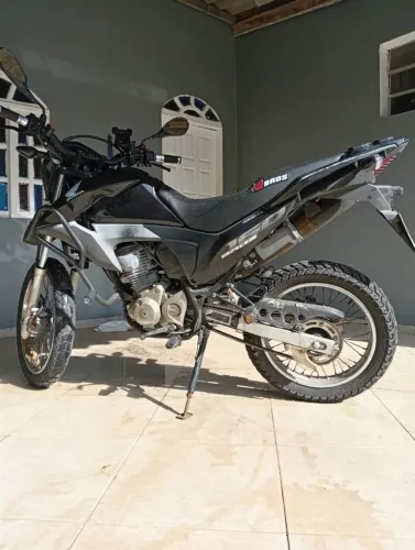 Nxr Bros 160