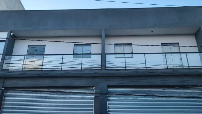 Salas comerciais na Av. Santos do Dumont,1.116 próximo a estação
