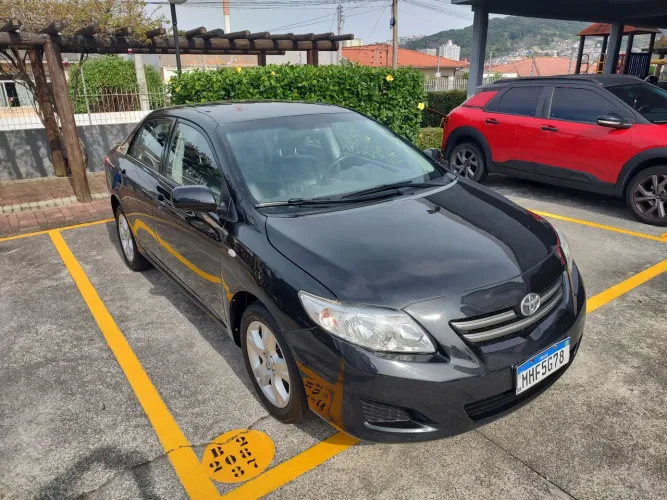 Toyota Corolla GLI 1.8 Flex 16V Aut. 2011