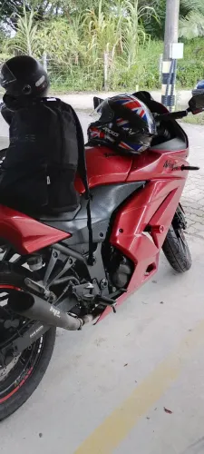 Kawasaki ninja 250r excelente estado de conservação