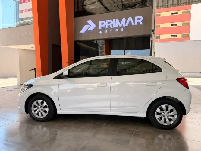 Chevrolet Onix JOY Hatch 1.0 8V Flex Mec. 4P 2019