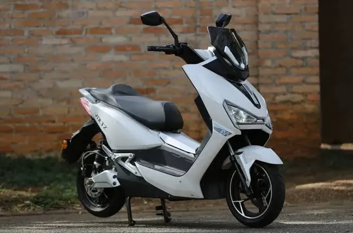 Voltz EV01 Elétrica 2020/2019 Branca - Bem Conservada