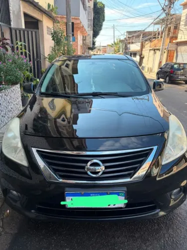 Nissan Versa SL 1.6 16V Flex Fuel 4P Mec. 2014