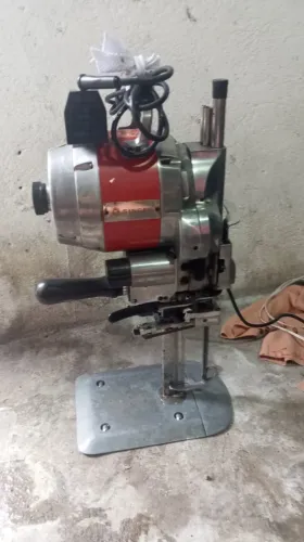 Maquina de Corte industrial 8 polegadas singer
