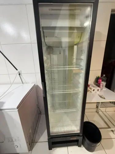 Freezer cervejeiro expositor