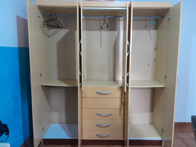 Guarda roupa solteiro