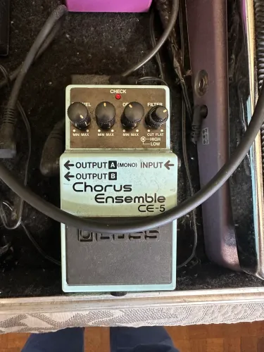 Chorus ensemble boss ce5