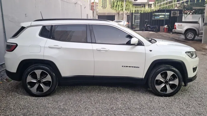 Jeep Compass Longitude 2.0 4X2 Flex 16V Aut. 2017