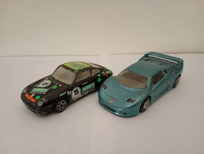 Bburago - Lote Miniaturas Com Detalhes