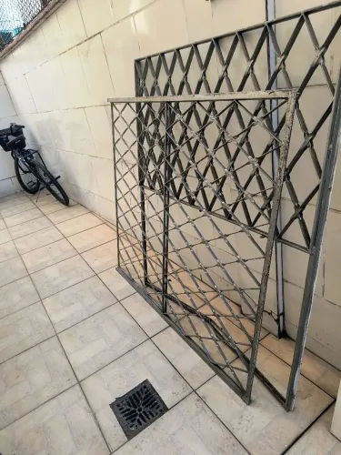 Grade de ferro pra janela $110.00