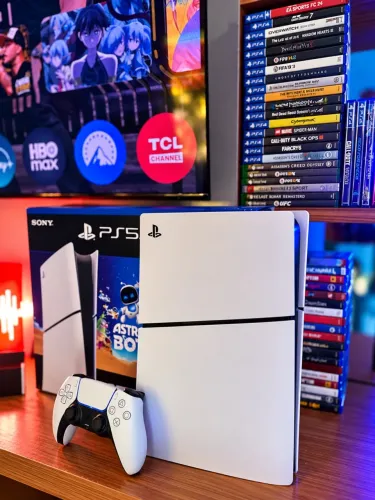 PS5 Slim - Estado de Novo