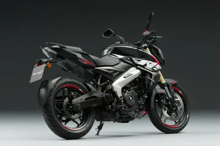Bajaj NS400Z - 8 mil