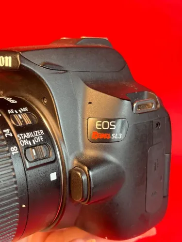 Canon sl3 kit 