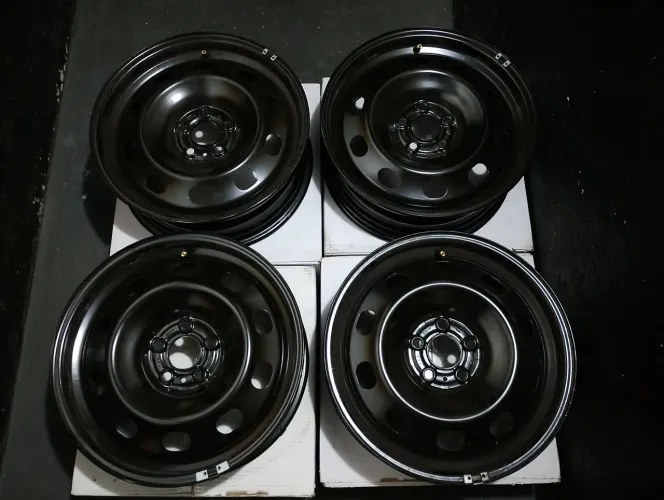 Jogo De 4 Rodas De Ferro + Calota Vw T-cross Aro 16