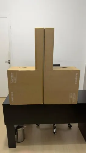 Soundbar Samsung HW-B450F/ZD 300W Bluetooth 2.1 Canais Dolby Audio - NOVO