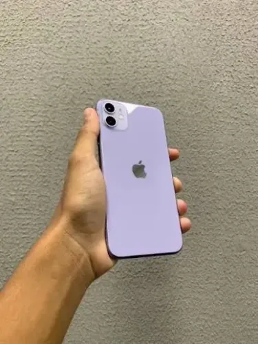 iPhone 11