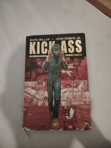 Kick Ass: Quebrando tudo! Livro usado