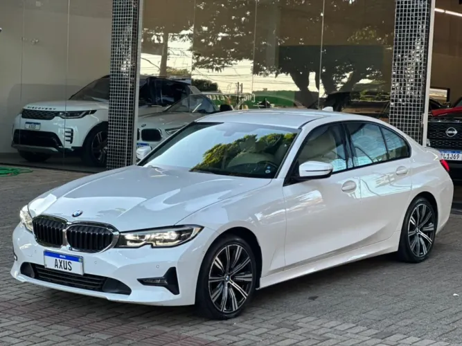 BMW 320I 320i 2022