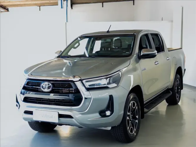 Toyota Hilux CD SRX 4X4 2.8 TDI 16V Diesel Aut. 2021