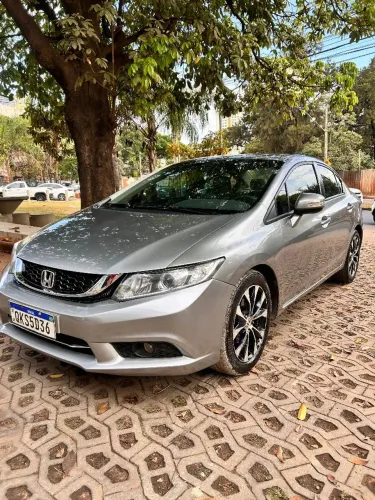 Honda Civic Sedan LXR 2.0 Flexone 16V Aut. 4P 2016