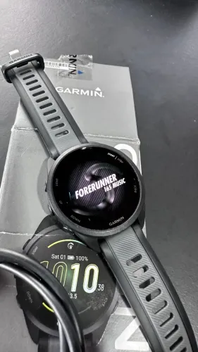 Garmin Forerunner 165 MUSIC - Estado de Novo | Menos de 3 meses de uso