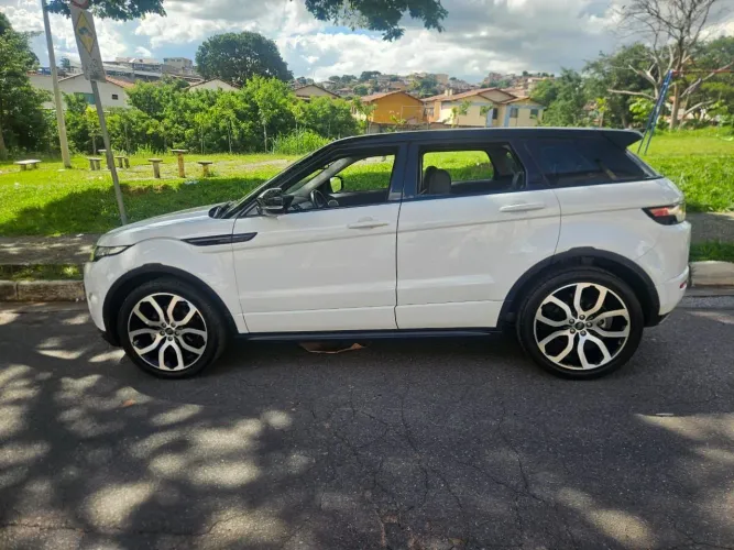 Land Rover Range Rover Evoque Dynamic Tech 2.0 AUT 5P 2013