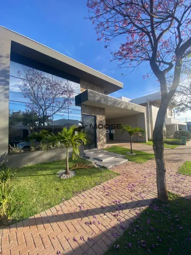 SOBRADO À VENDA COM 3 SUÍTES | CONDOMINIO FECHADO | MARINGÁ-PR