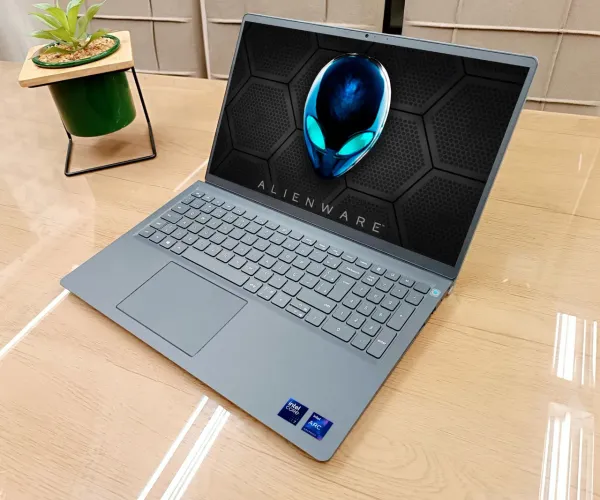 NOTEBOOK DELL VOSTRO I7 / BIOMETRIA/ TELA 120HZ/ 512 NVME