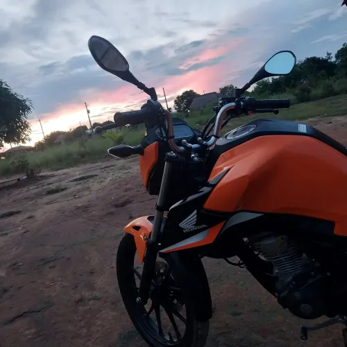 Vende-se titan 160