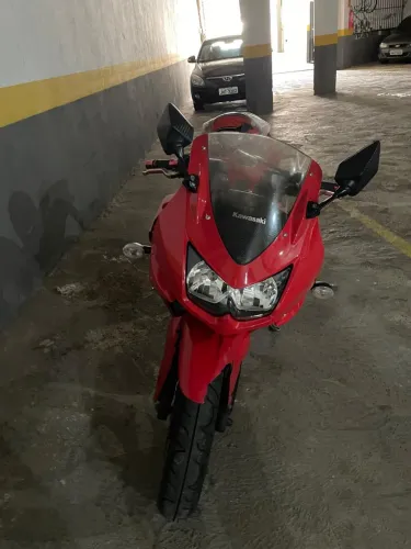 Moto Kawasaki ninja 
