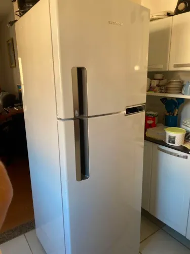 Vende-se geladeira brastemp 375 l