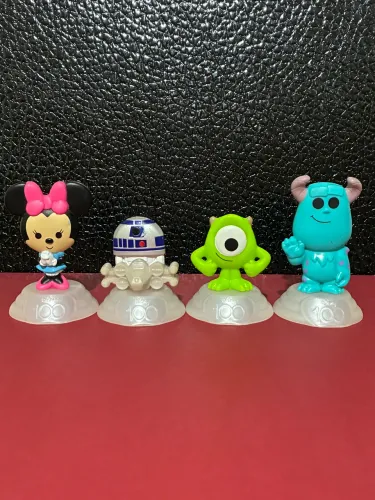 Miniaturas Disney 100 anos - 4 peças (valor unitário 30 reais)