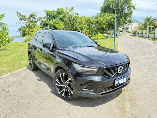 Volvo XC40 XC 40 T-5 Híbrido R-design 1.5 262cv FWD 2021
