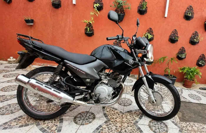 Moto Yamaha Factor 125