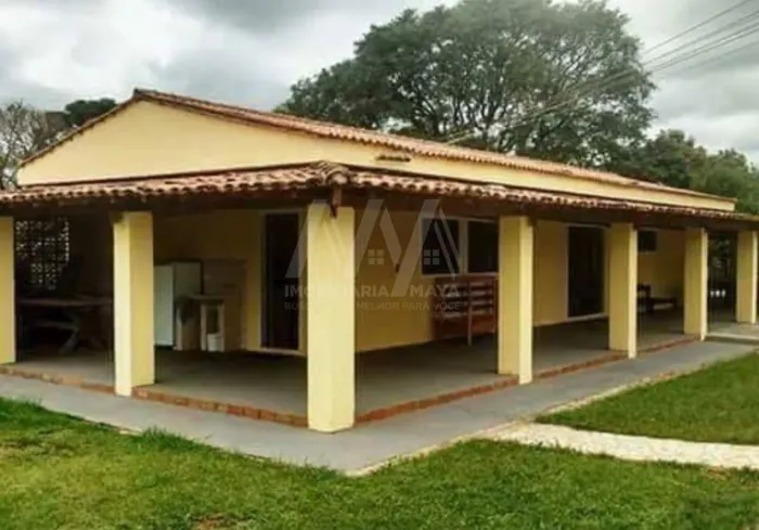 Chácara para Venda em Araçoiaba da Serra, CAMPO DO MEIO, 4 dormitórios, 2 banheiros, 4 vag