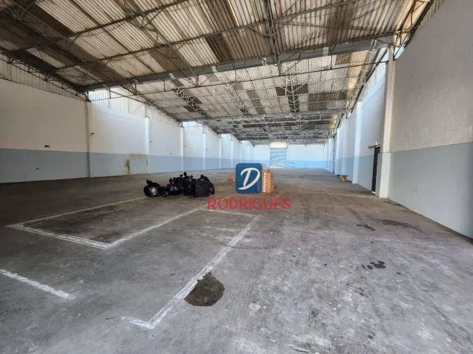 Galpão para alugar, 1709 m² por R$ 45.000,00/mês - Serraria - Diadema/SP