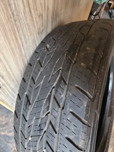 Pneu 225/60/ ARO 17, Jeep Compass.